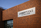 Painel de aço cortado a laser